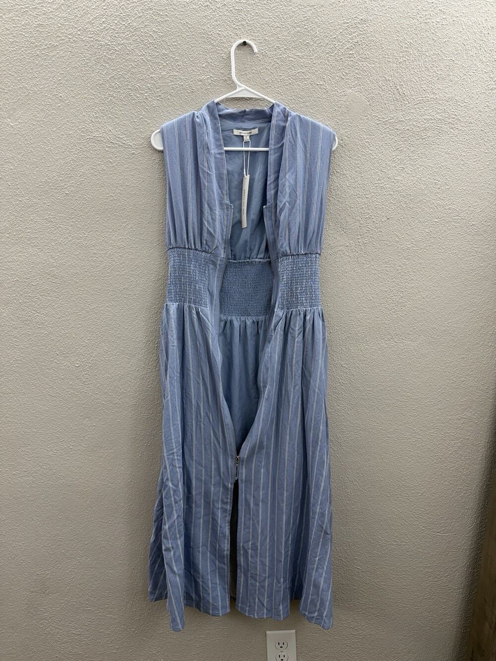 Zoe and Clair Womens Dress Size Small Blue White Stripe Sleeveless Front Zip Up
